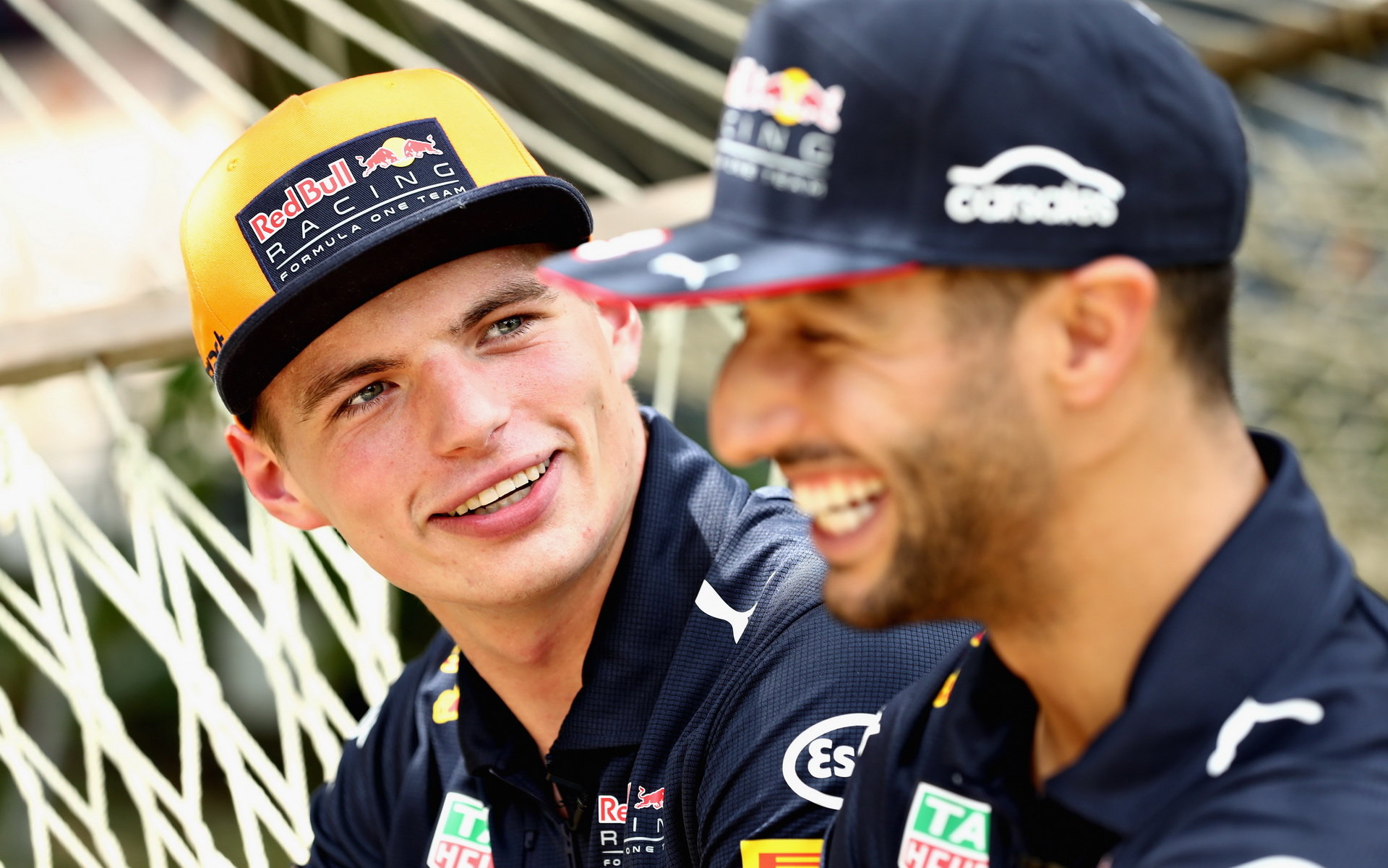 Max Verstappen a Daniel Ricciardo v Malajsii