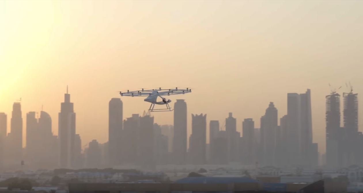 Volocopter se poprvé předvedl během veřejného testu v Dubaji