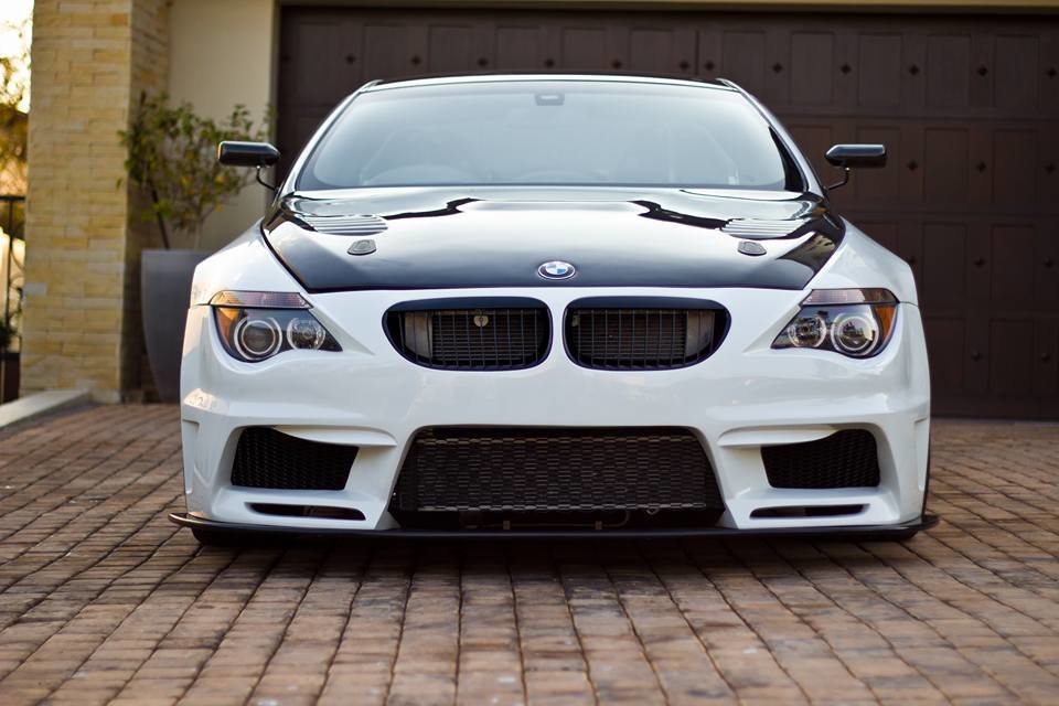 Upravené BMW M6 ukrývá pod svou kapotou šestirotorový wankel