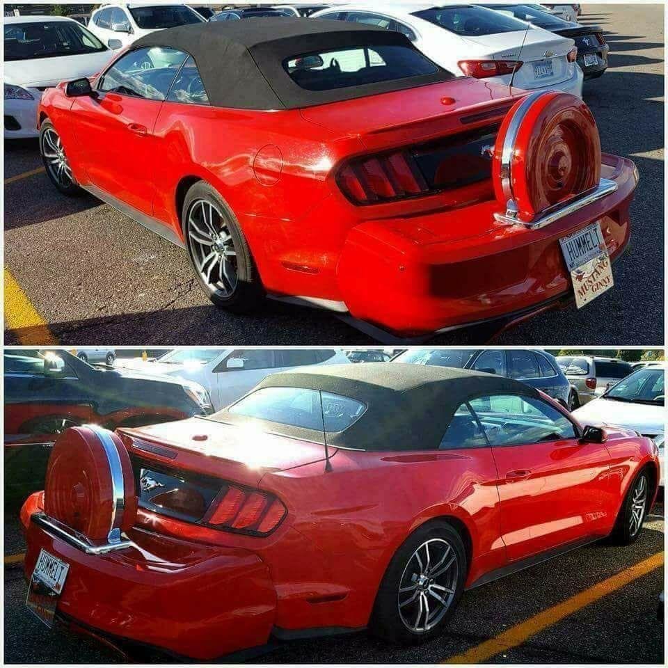 Ford Mustang upravený do podoby staršího kupé Lincoln