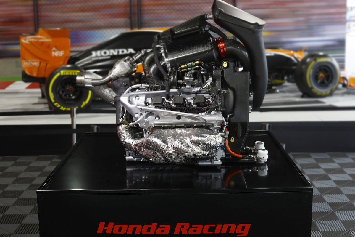 Pohonná jednotka Honda RA617H pro McLaren MCL32