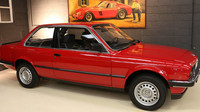 BMW řady 3 generace e30 z roku 1985 s nájezdem pouhých 260 kilometrů