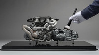 Do nejmenšího detailu propracovaný model motoru z Bugatti Chiron