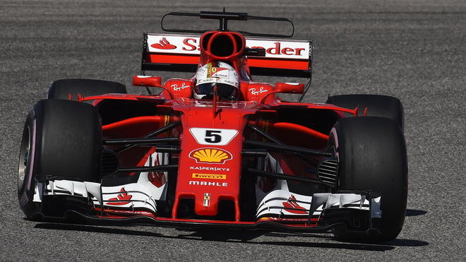 Ferrari se plánované změny v F1 nelíbí a hrozí odchodem