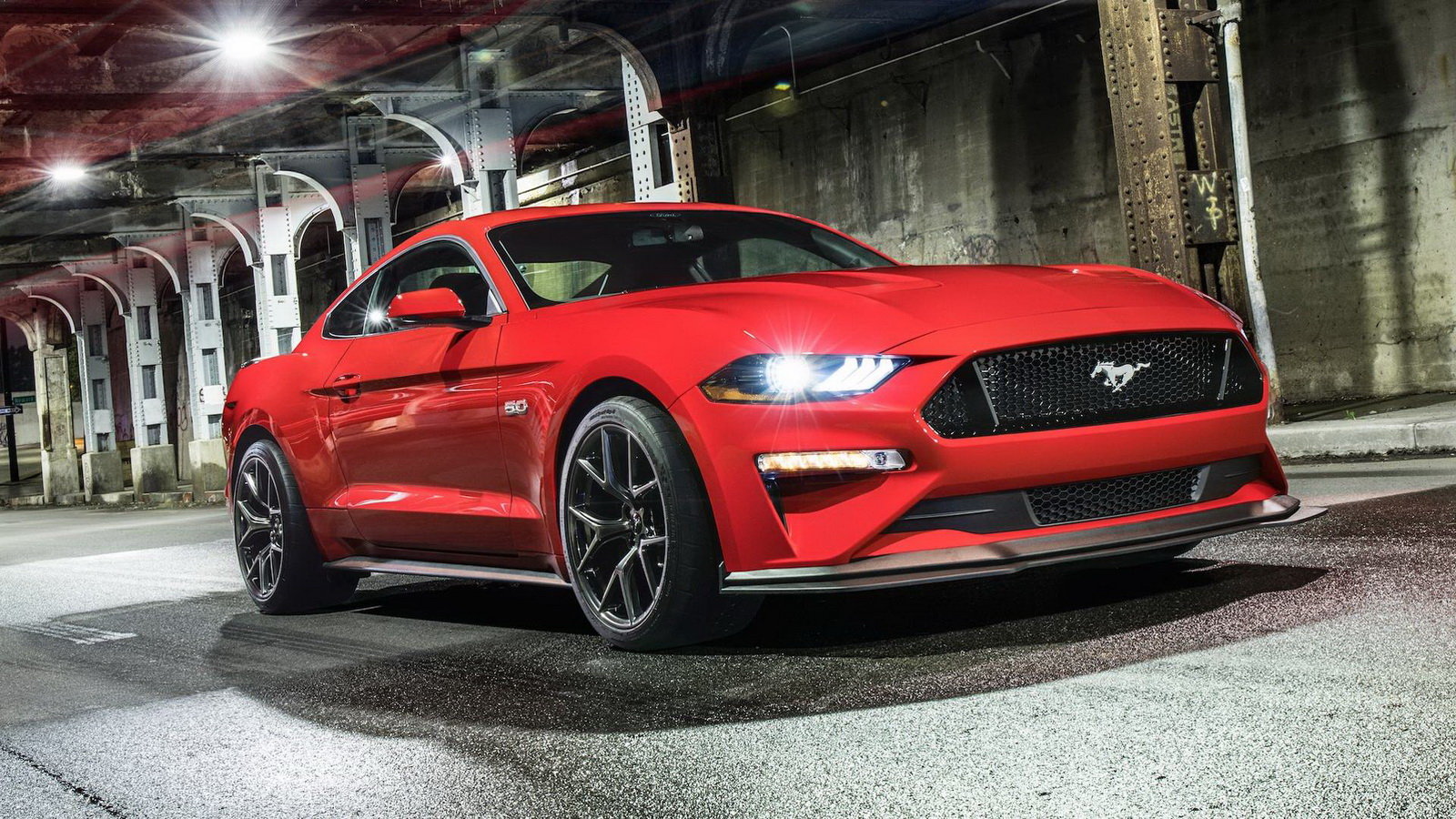 Faceliftovaný Ford Mustang GT