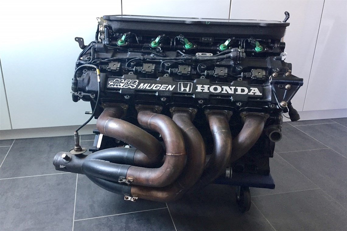 Motor Mugen-Honda V10 pro formule F1