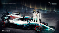 Lewis Hamilton s Valtterim Bottasem a mistrovským Mercedesem