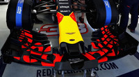 Přední křídlo vozu Red Bull | Red Bull RB13 - Renault v kvalifikaci v Mexiku