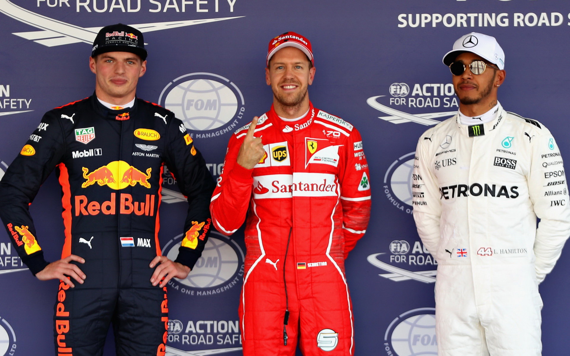 Maxe Verstappena (vlevo) by Sebastian Vettel ani Lewis Hamilton mít v týmu nechtěli