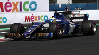 Marcus Ericsson v tréninku v Mexiku