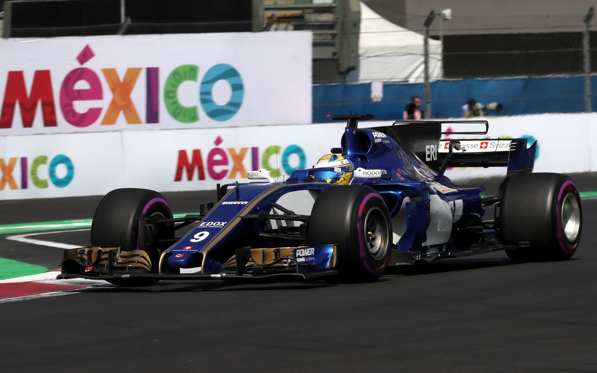 Marcus Ericsson v tréninku v Mexiku