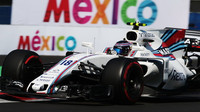 Lance Stroll v tréninku v Mexiku