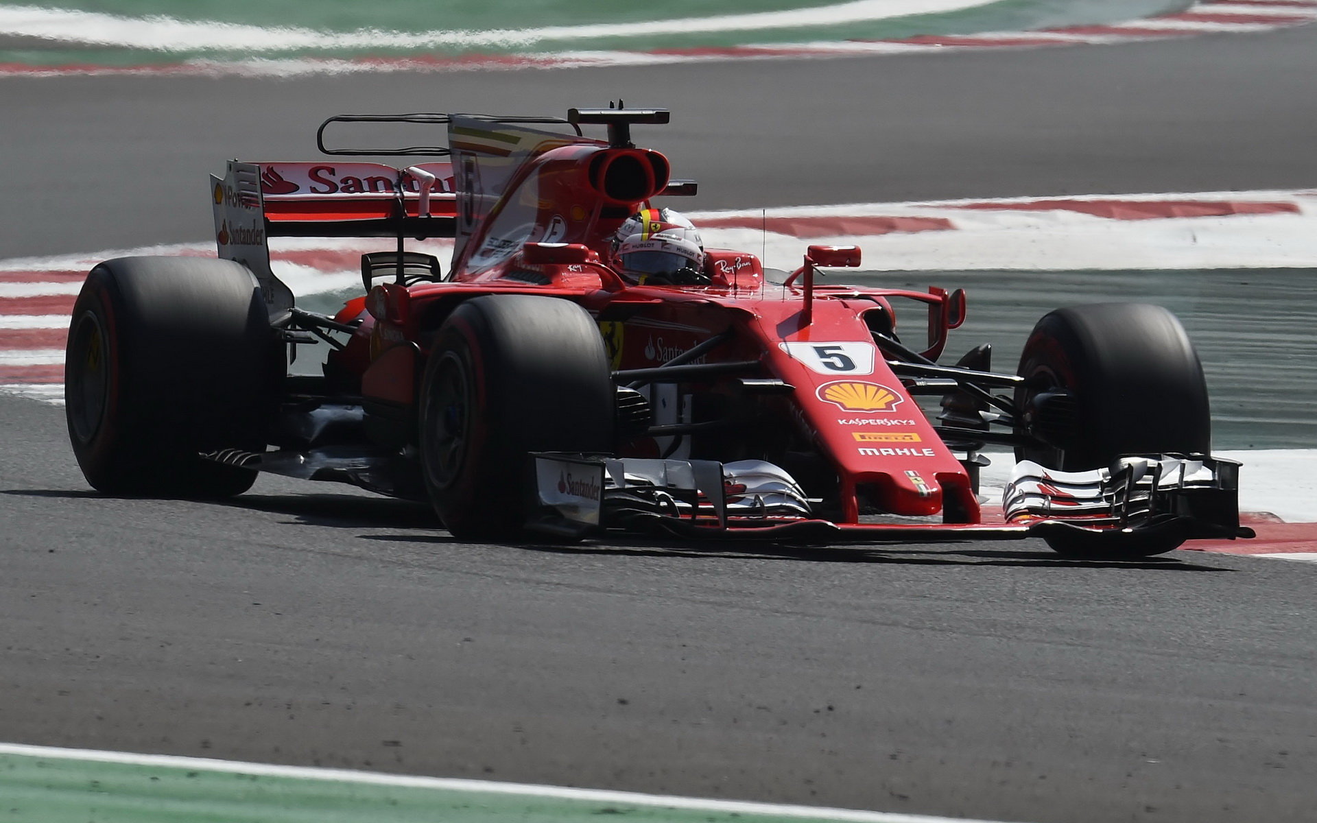 Sebastian Vettel s Ferrari SF70H v Mexiku