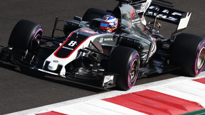 Romain Grosjean během kvalifikace v Mexiku