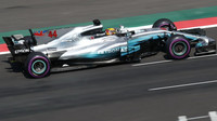 Mistr světa Lewis Hamilton zahájil tréninky v Brazílii stylově