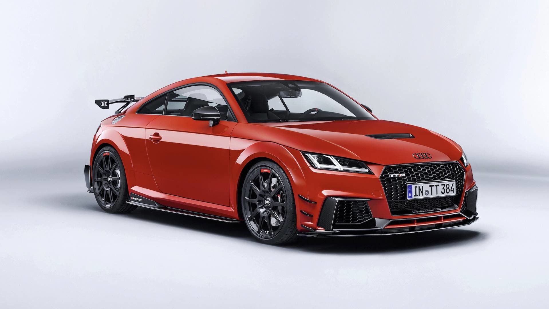 Mnoho prvků z konceptu Clubsport se objeví v nabídce "Audi Sport Performance Parts "
