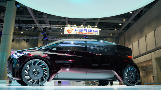Toyota představila své ¨"Plné pneumatiky bez vzduchu"