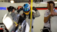 Fernando Alonso při testech s Toyotou v Bahrajnu