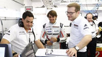 Pietro Fittipaldi při testech v Bahrajnu s Porsche