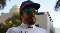 Fernando Alonso v Abú Zabí