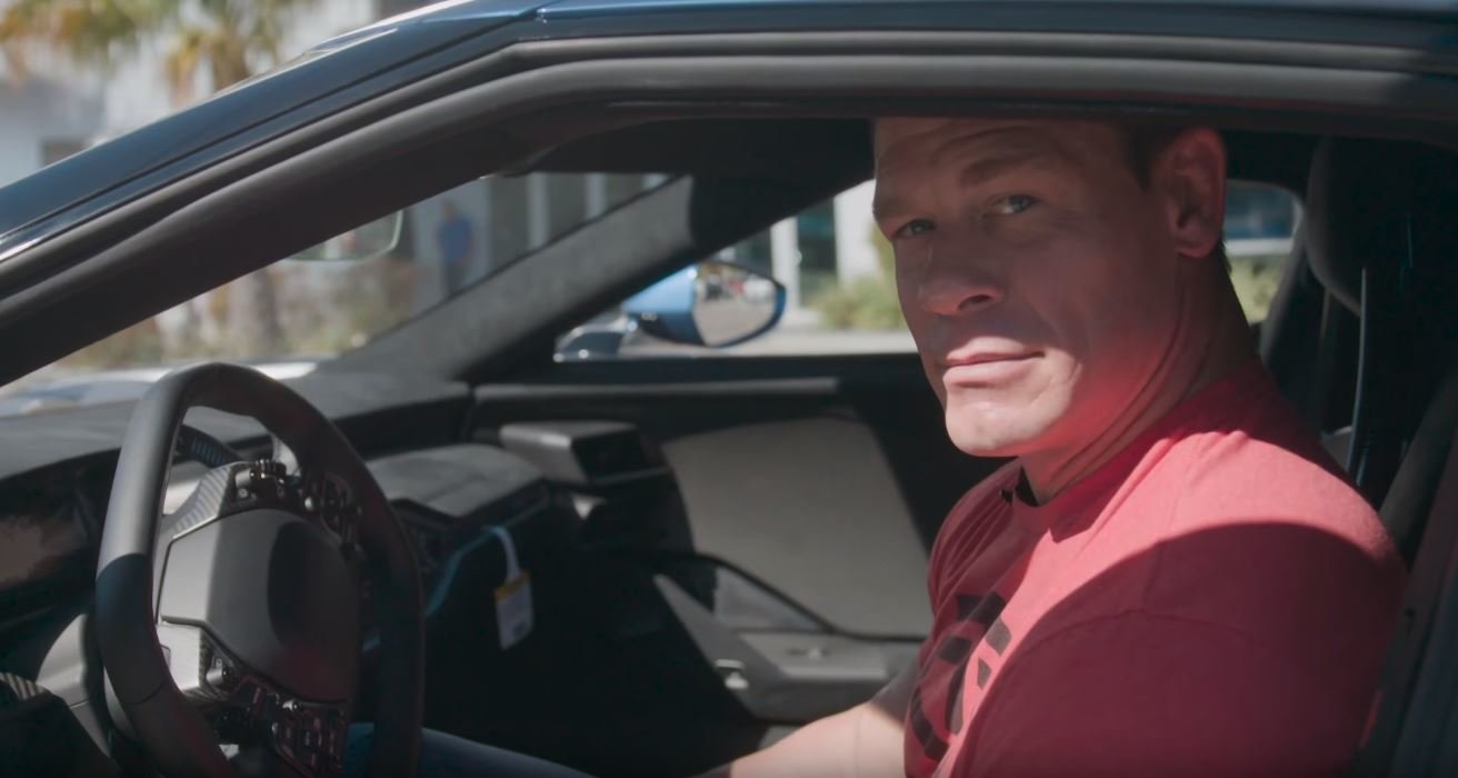 John Cena a jeho Ford GT