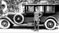 Škoda Hispano-Suiza. Na snímku první vyrobený vůz, převzatý prezidentem T. G. Masarykem.
