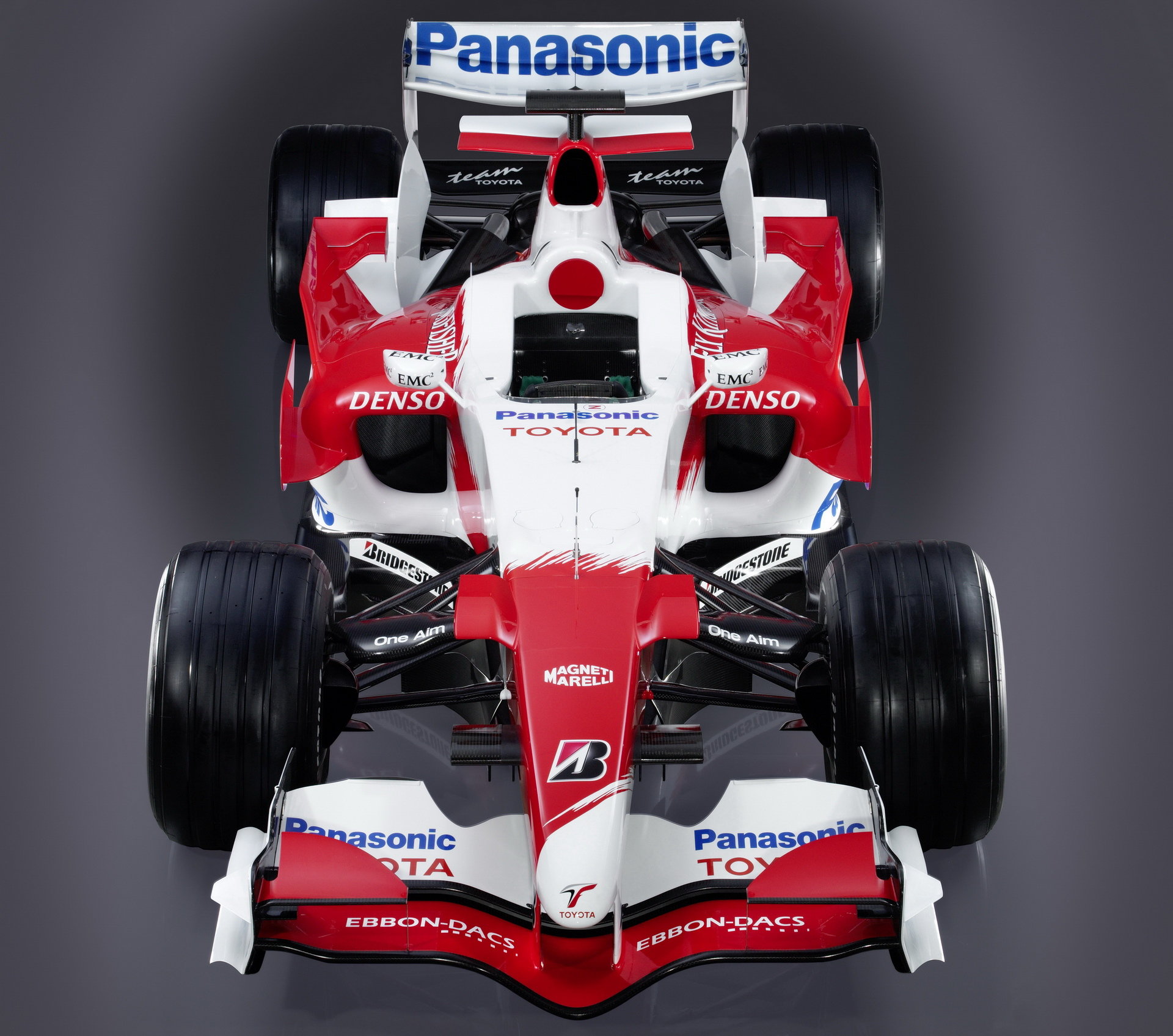 Toyota TF107 pro sezónu 2007