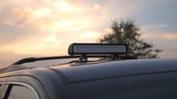 Chevrolety Tahoe Midnight Edition s infra-světlomety na střeše