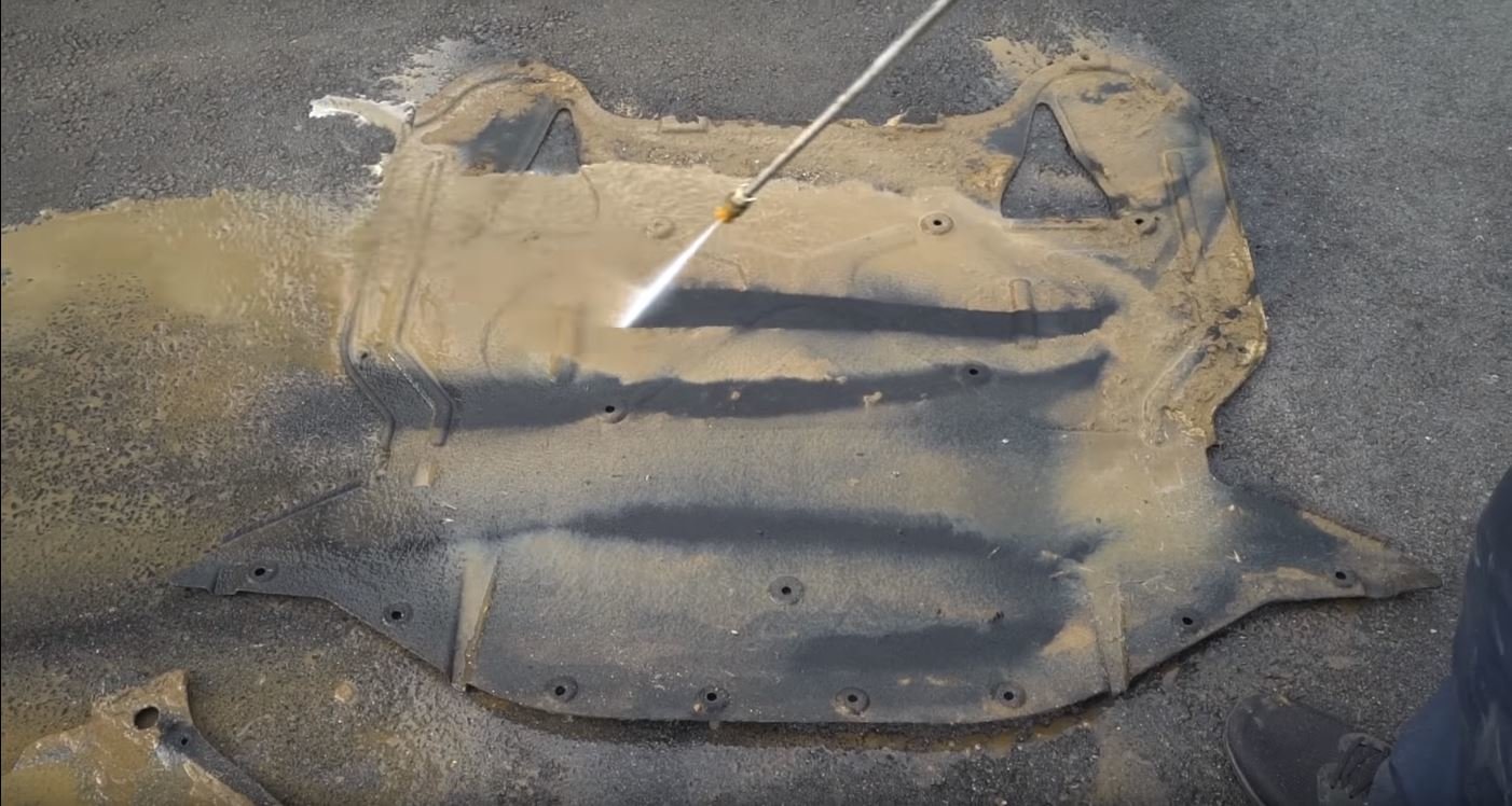 Lamborghini Aventador bahenní lázeň příliš neocenilo