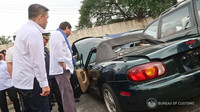 Filipínské úřady zlikvidovaly 30 "luxusních" automobilů