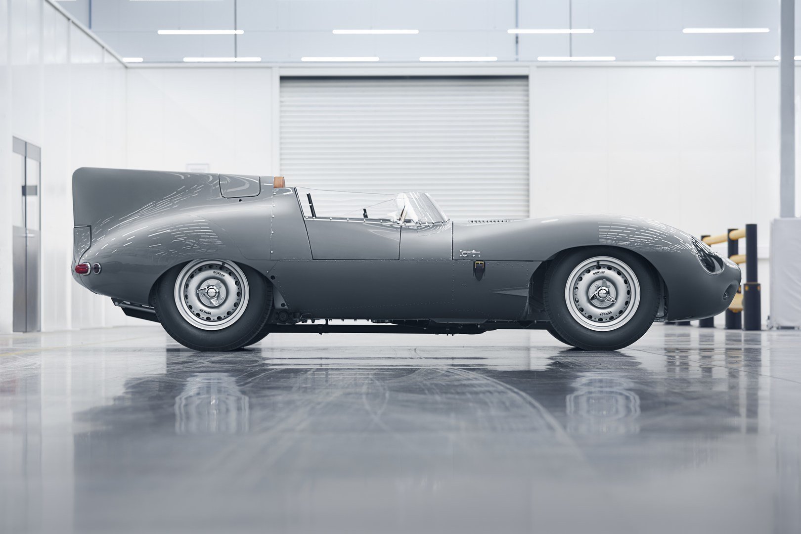 Po 62 letech obnoví automobilka Jaguar výrobu modelu D-Type