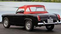 Austin-Healey Sprite MkII vyráběný mezi lety 1961 - 1964