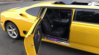 Ferrari 360 přepracované na limuzínu