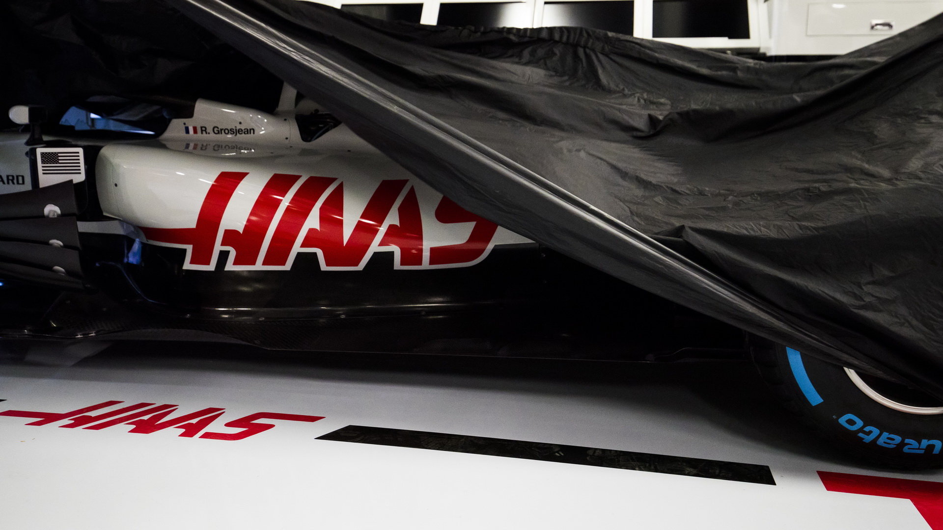 Odhalení nového vozu Haas VF-18 Ferrari pro sezónu 2018