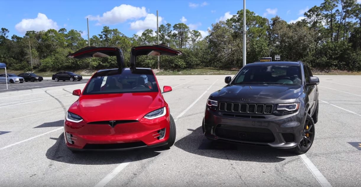 Jeep Grand Cherokee Trackhawk vs. Tesla Model X