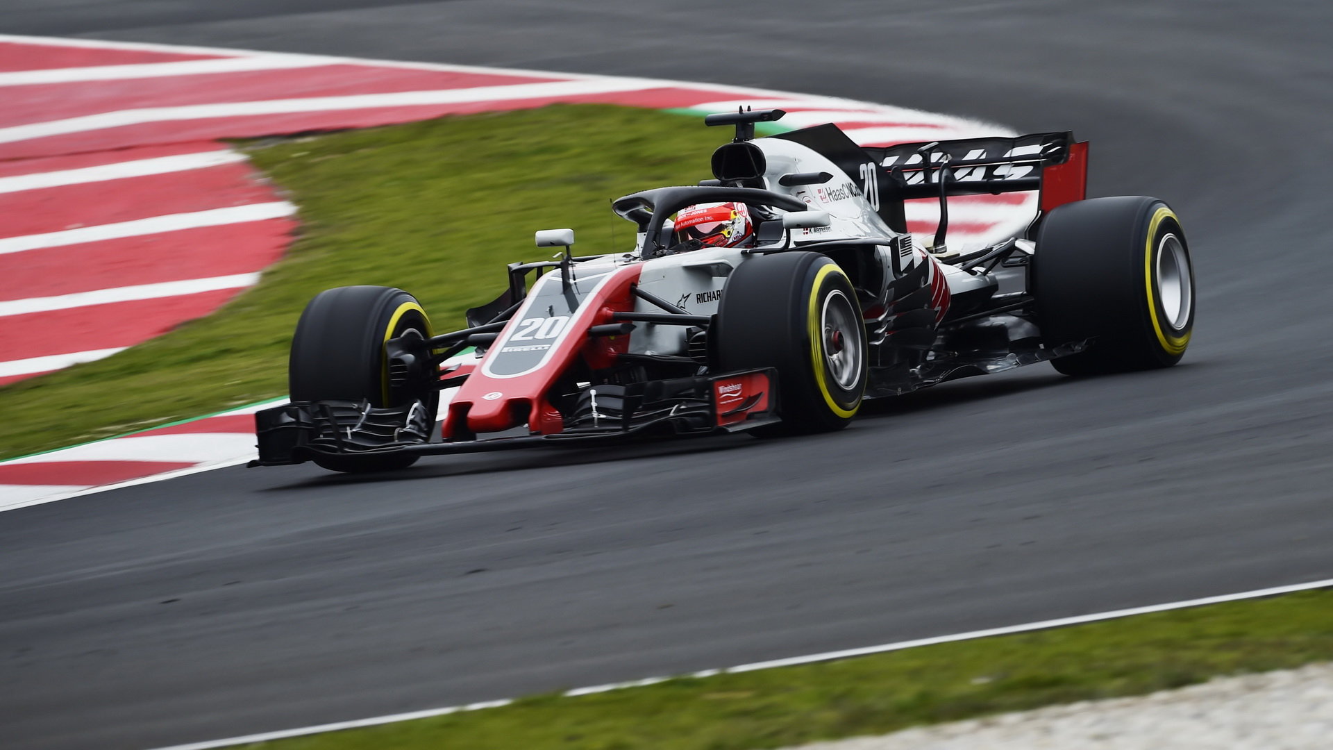 V Barceloně Haas svými výkony zaujal, stane se černým koněm sezóny a skončí na čtvrtém místě za trojicí nejsilnějších týmů?