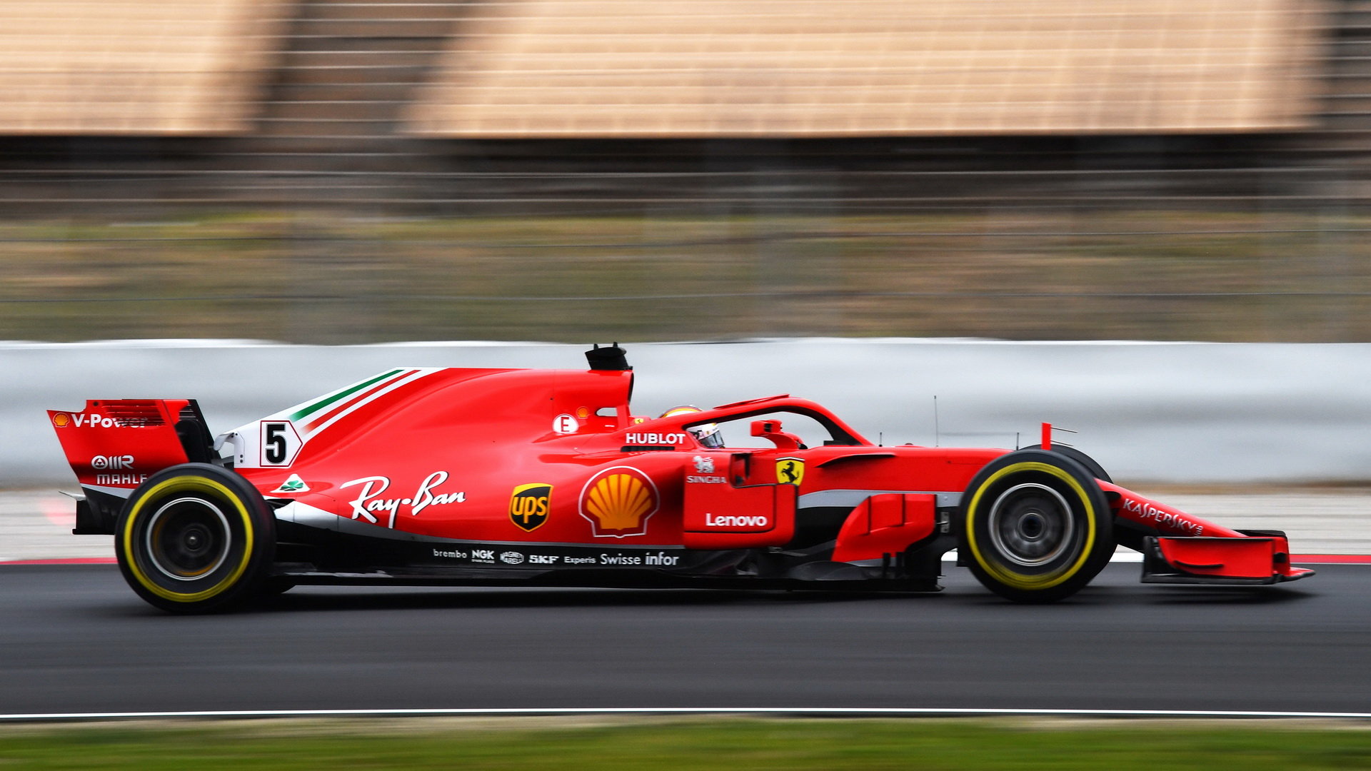 Sebastian Vettel s Ferrari SF71H ve Španělsku