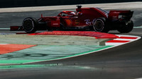 Sebastian Vettel v druhých předsezonních testech v Barceloně