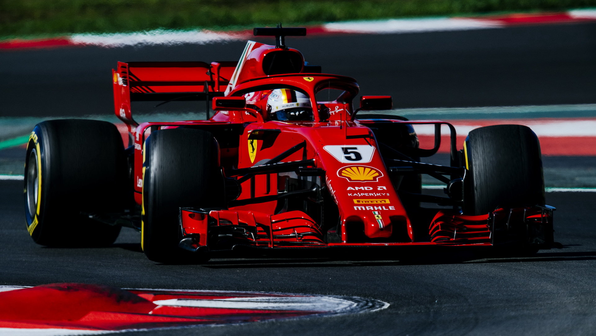 Ferrari zatím podle soupeřů moc rychle nevypadá