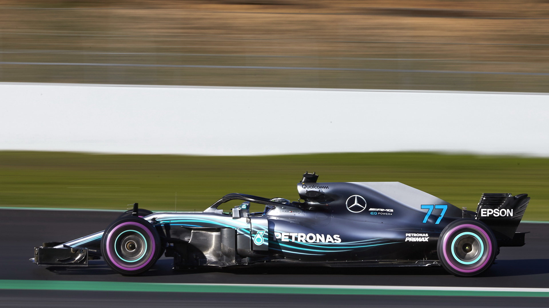 Mercedes je na tom dobře, podle Red Bullu má o něco rychlejší auto
