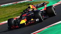 Daniel Ricciardo v druhých předsezonních testech v Barceloně