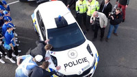 Rally speciál Škoda Fabia R5 v policejních barvách