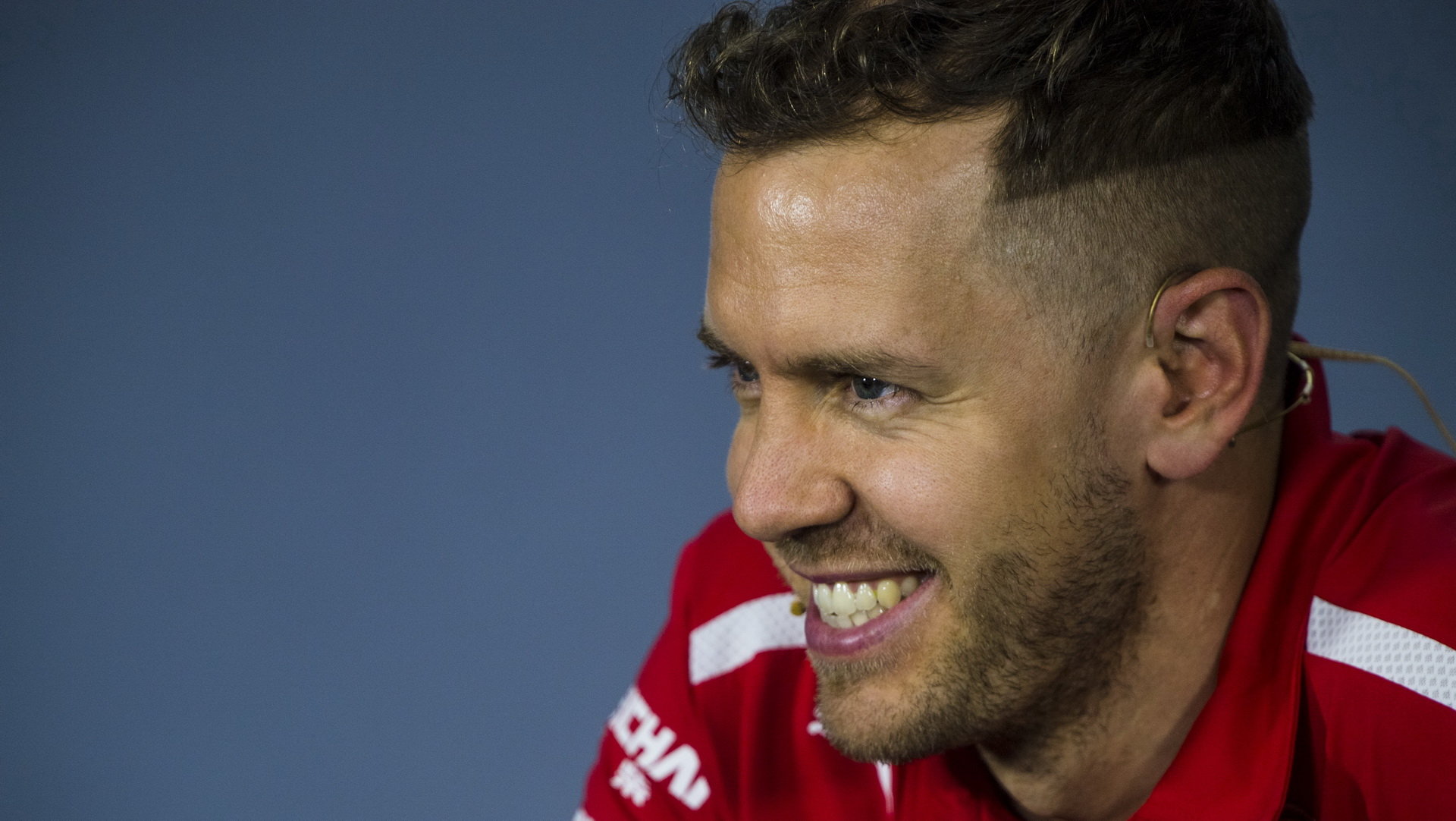Sebastian Vettel slaví v Baku další kvalifikační vítězství