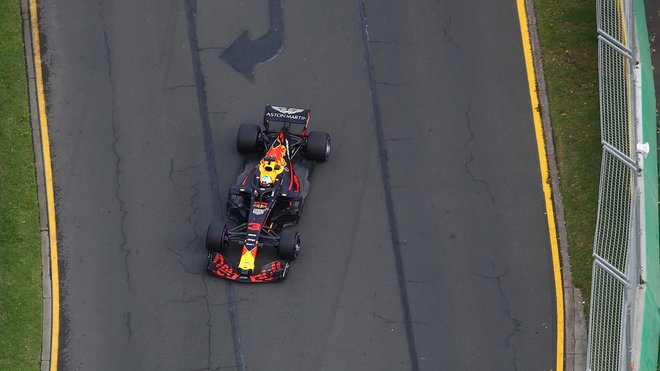 Daniel Ricciardo s Red Bullem RB14 v Melbourne