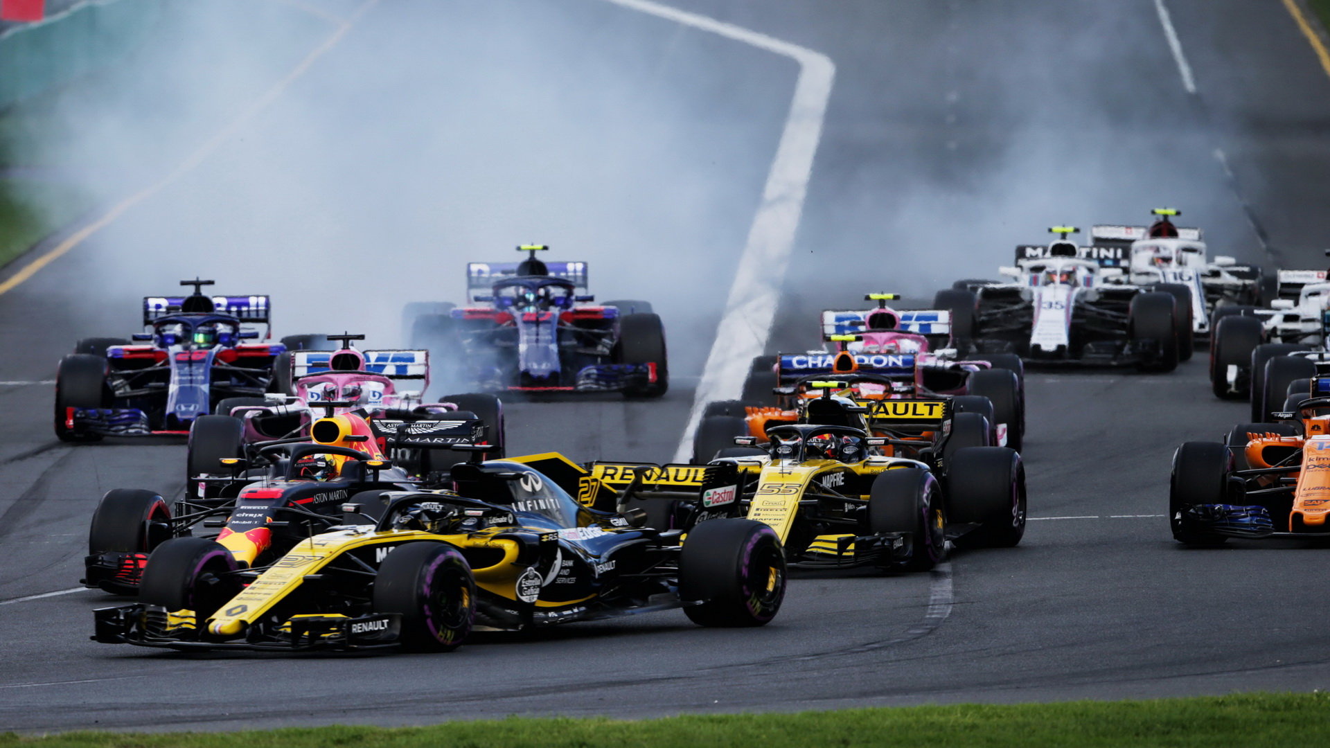 Renault je po vstupu do sezóny celkem spokojený, Hülkenberg ale očekával, že budou Mercedesu o něco blíže