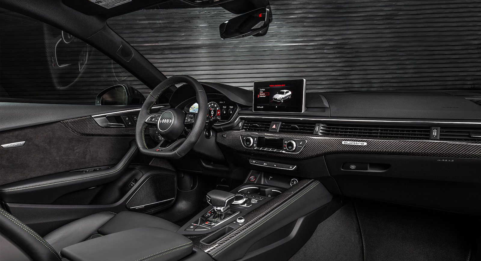 Interiér: Nová Audi RS5 Sportback