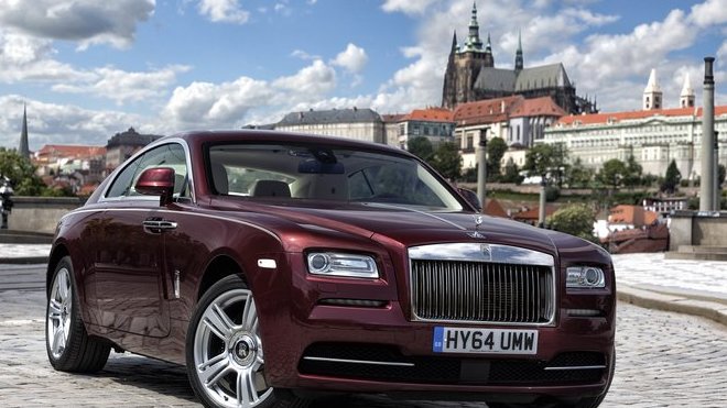 Rolls-Royce Motor Cars Prague získalo prestižní ocenění „Nejlepší dealer" v kategorii servis a poprodení služby