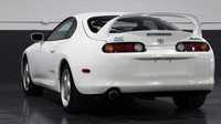 Toyota Supra z roku 1994 nemá najeto ani 10 000 kilometrů