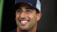 Daniel Ricciardo v Bahrajnu