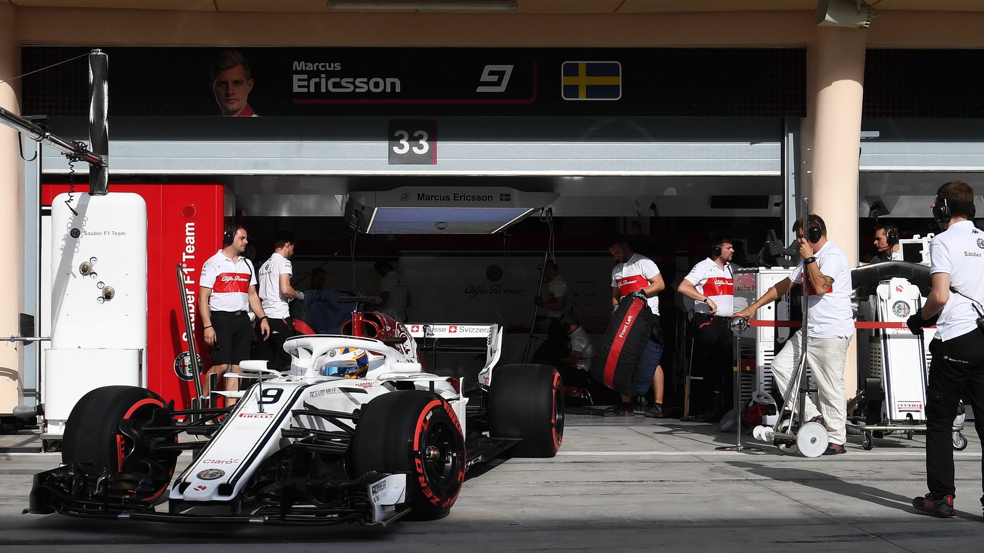 Marcus Ericsson v kvalifikaci v Bahrajnu